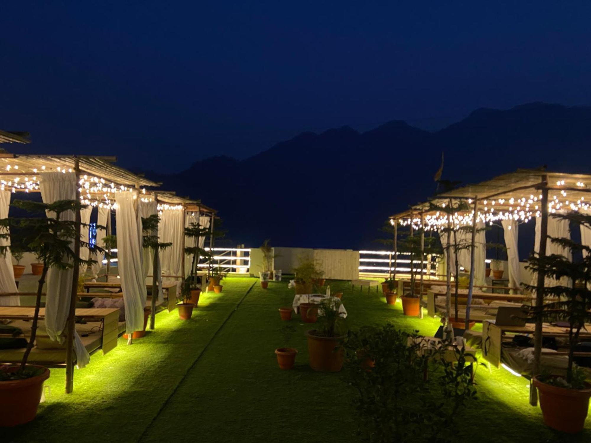 Hotel Aqua Vibes Rishīkesh Exterior foto